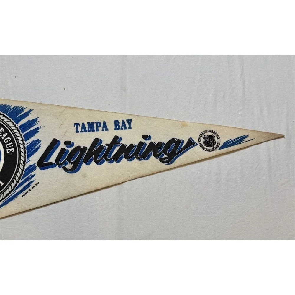 Vintage Tampa Bay‎ Lightning NHL Pennant Est. 1991 Team Logo hockey